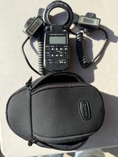 Canon MT-24EX Macro Twin Lite Flash Speedlite for DSLR Macro Photography