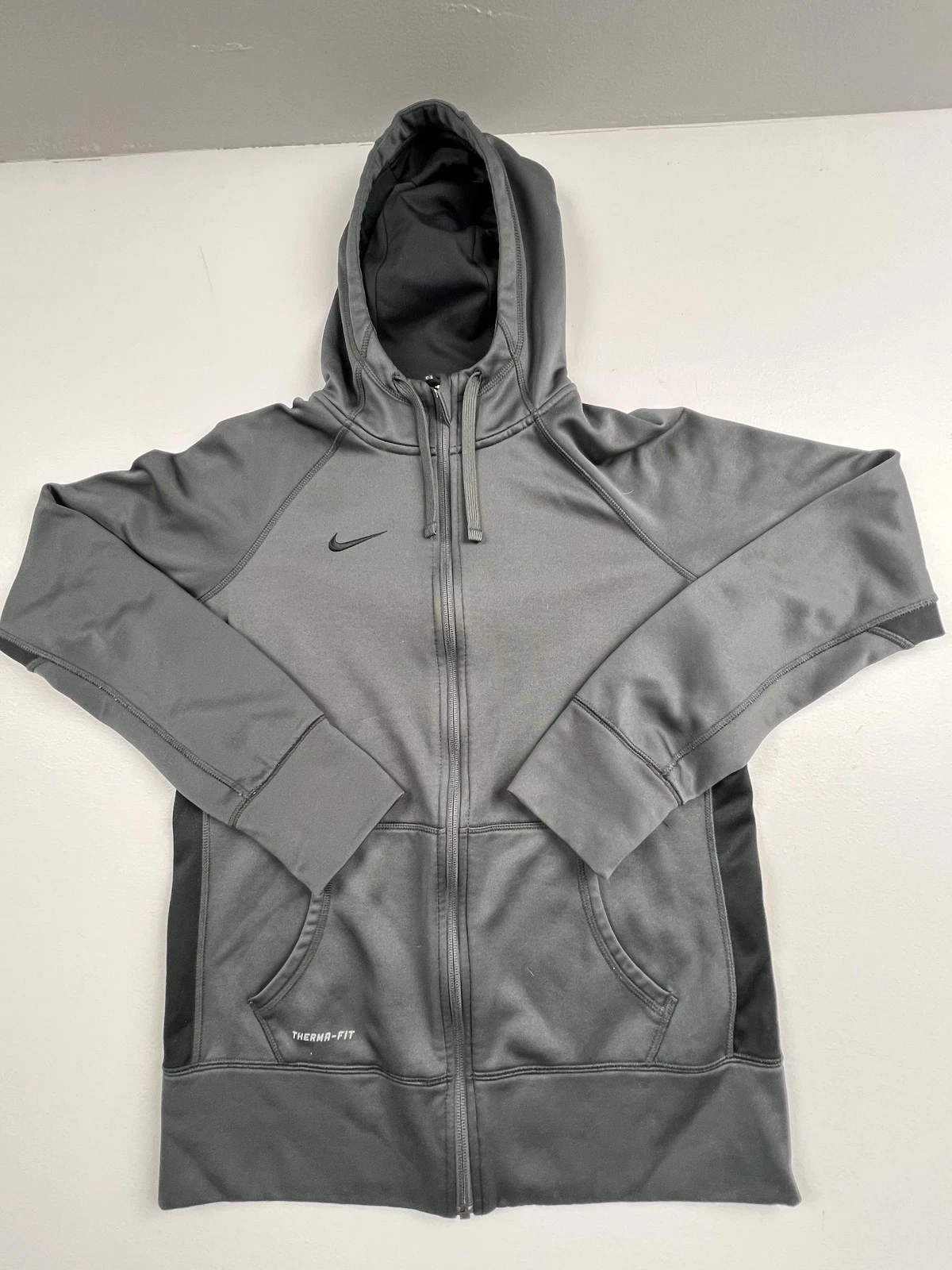 Nike Hoodie Sweatshirt Mens Medium Gray Therma-Fit Full Zip Fleece Logo Jacket
Opens in a new window
