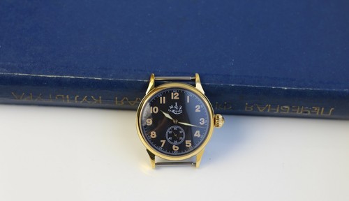 POBEDA 1MChZ (МЧЗ) Kirova / Mechanical Military style Soviet Era mens watch - Picture 3 of 9