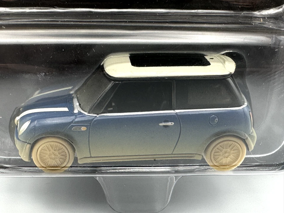 JOHNNY WHITE LIGHTNING HOLLYWOOD ITALIAN JOB MINI COOPER, BLUE, 1:64 NIB - Image 2 of 4