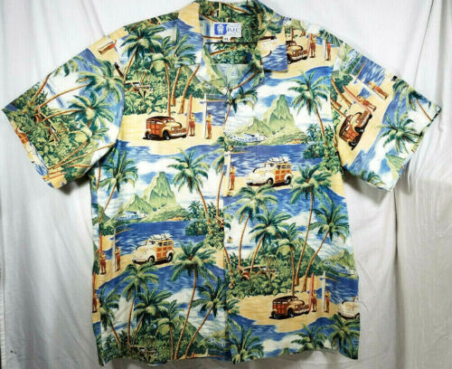 Palm Trees Vintage 1970/'s Red and Gold Hawaiian Print Men/'s Shirt Tropical Flowers Casual Vintage Woody Station Wagon on the Beach