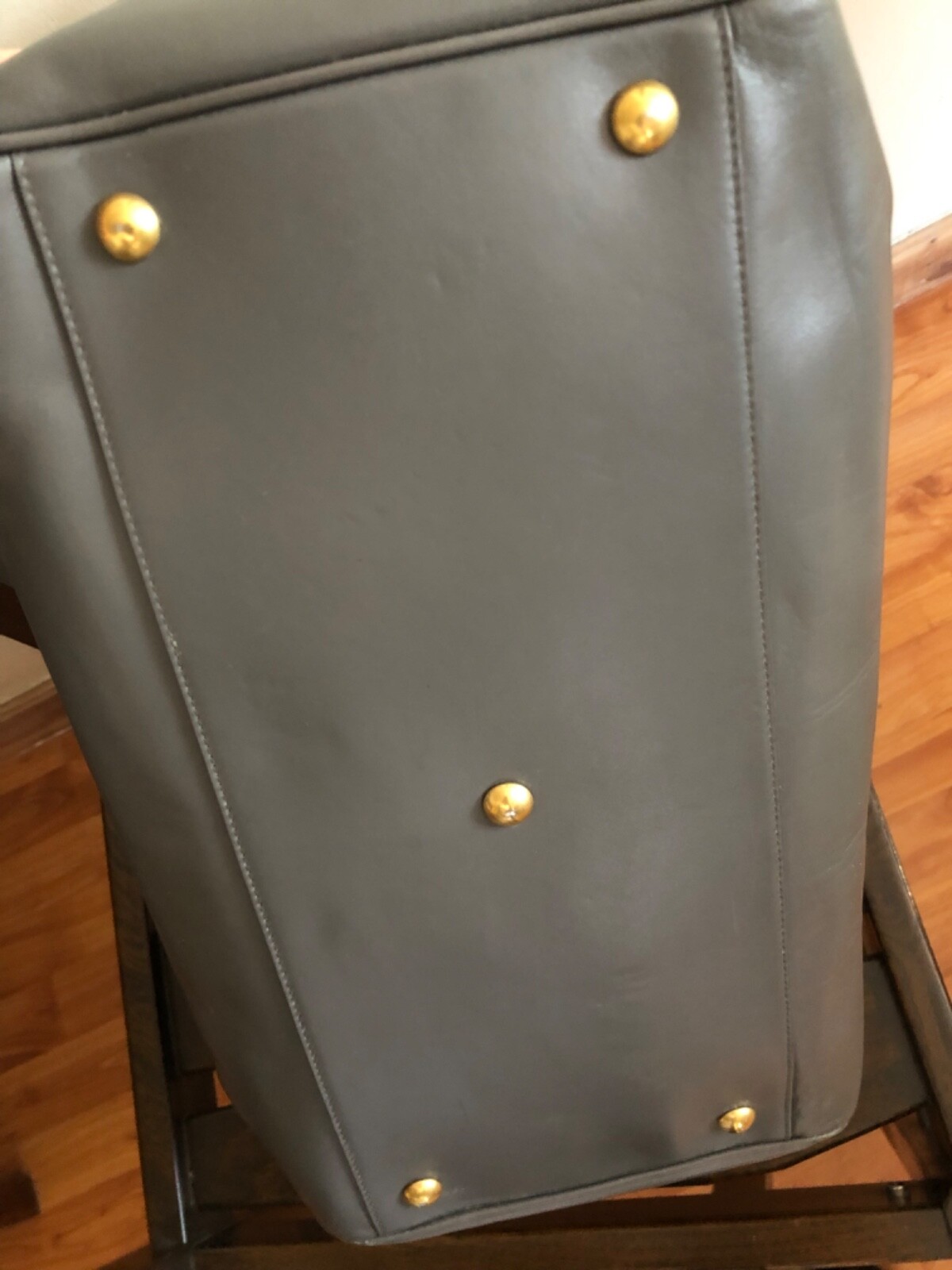 ORIGINALE Saint Laurent Classic Borsone in pelle 12 grigio