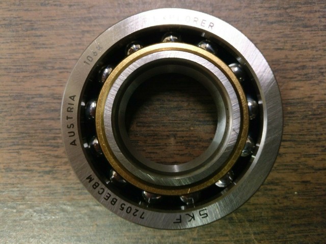 Подшипник skf 7205