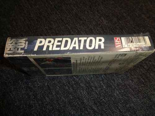 Predator {VHS} 1988 Arnold Schwarzenegger- Classic Film-Preowned - Picture 4 of 4