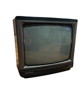 Vintage Magnavox RR1337-W101 Color CRT TV Retro Gaming Wood Grain - Works READ