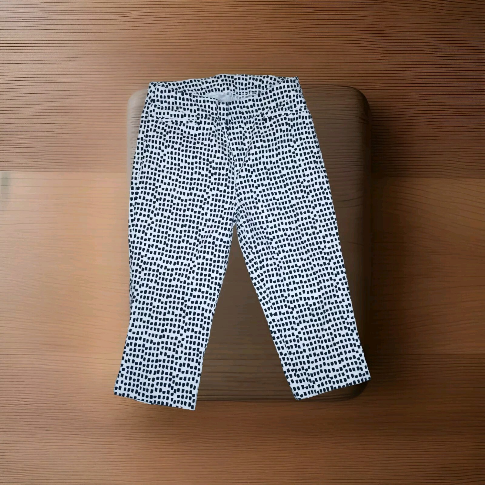 Chicos Size Zero Checkered Capris - image 4