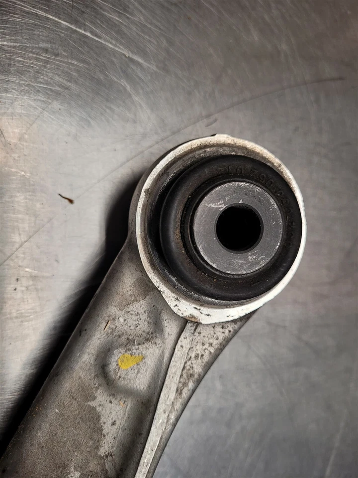 2004-2009 Jaguar XJ8 braço de controle inferior Wishbone esquerdo ou direito 3C256 usado fabricante de equipamento original - Imagem 2 de 4