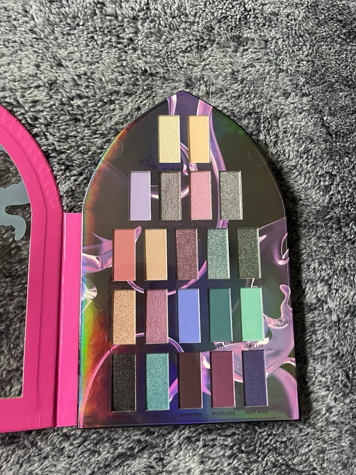 Profusion Cosmetics Seacret Lair Palette - Image 3 of 4