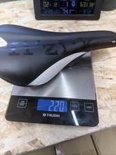 Fizik Aliante VS Sella Bici 7x9 Barre Carbonio 220g