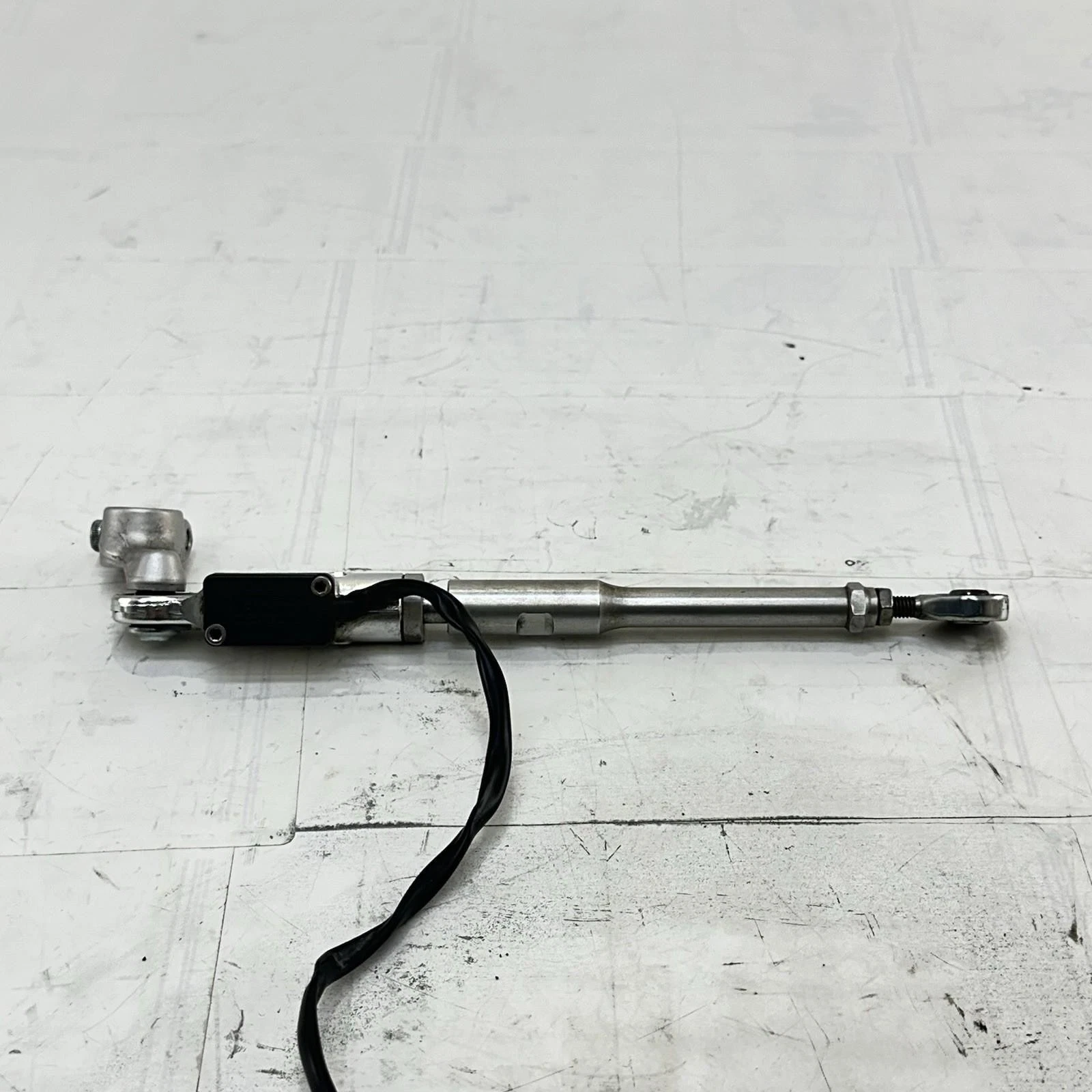 2016 - 2019 DUCATI 959 PANIGALE QUICKSHIFTER LINKAGE SHIFT LINK ROD QS SENSOR
