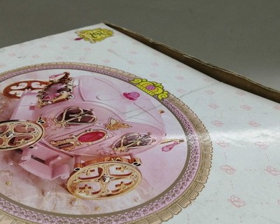 ハロー！レディリンBANDAI331958 Bandai Hello! Lady Lynn Jewel Carriage Pearl Dresser Music Box