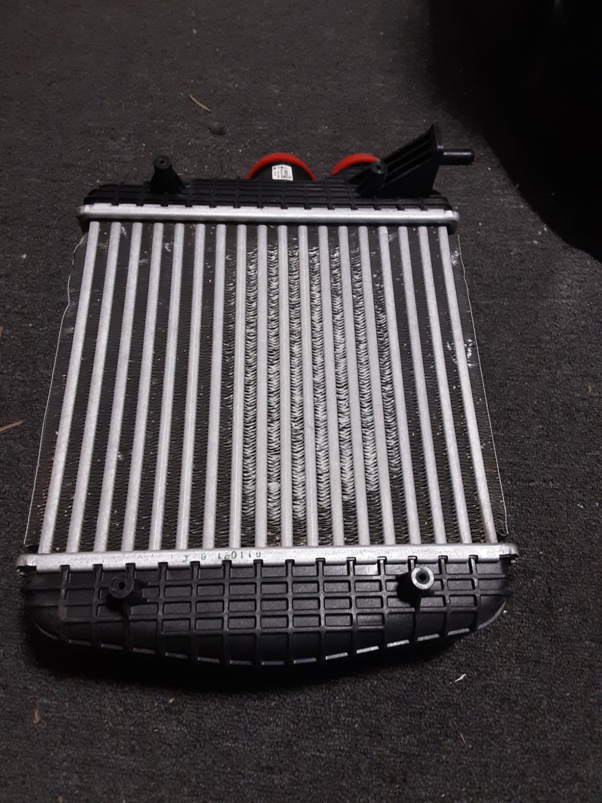 Right Intercooler  2014-20 Maserati Ghibli Levante Quattroporte V6 3.0L 3.8L