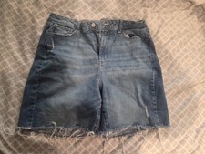 Sonoma Goods For Life Bermuda Denim Shorts Women s 16 Mid Rise Blue 5-Pkt