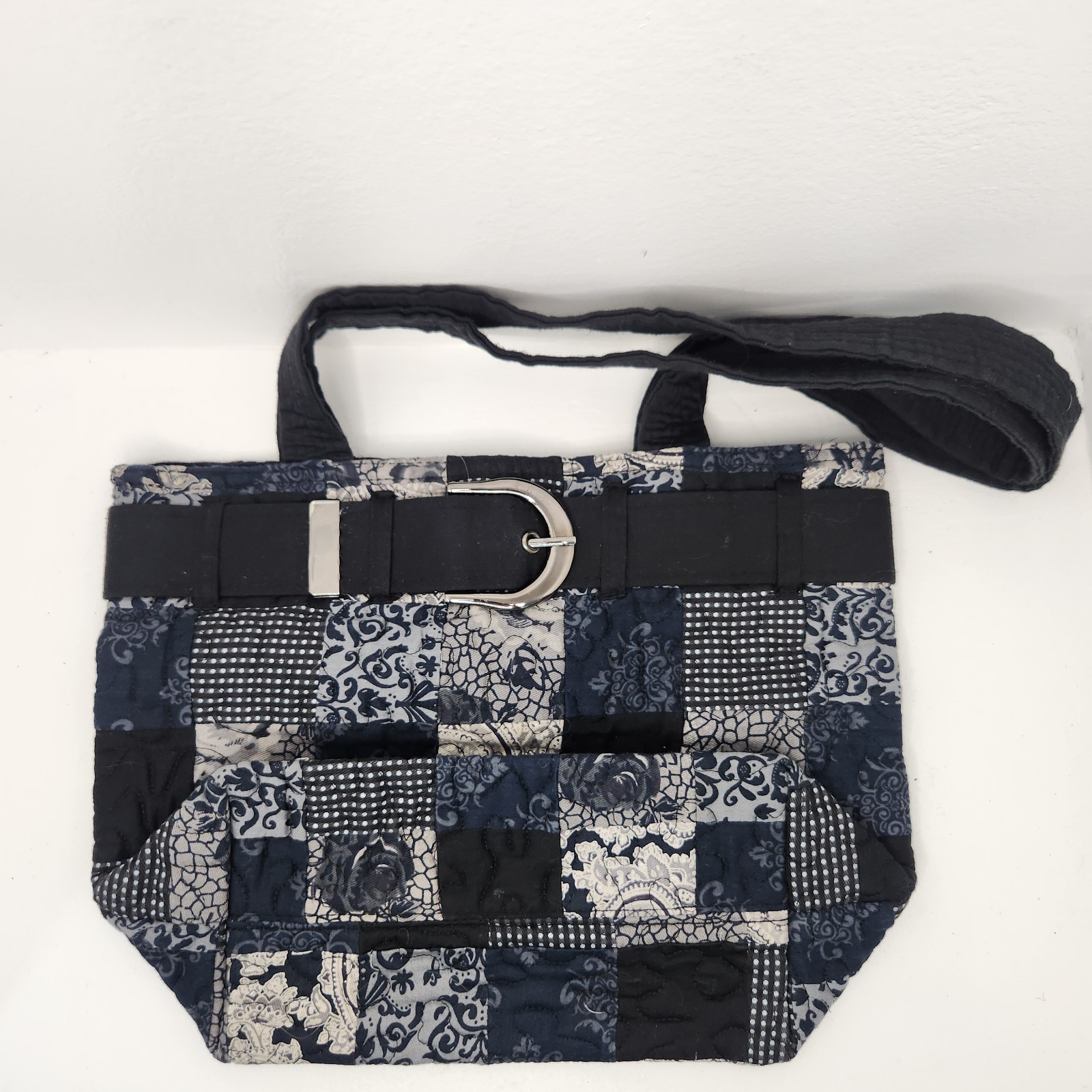 Donna Sharp Quilted Handbag - image 10