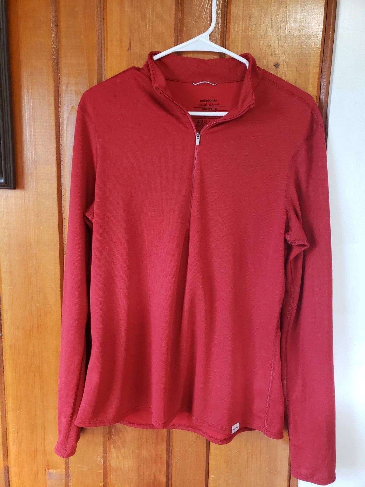Patagonia Capilene Women's Red Long Sleeve Quarter Zip Base Layer Size XL New