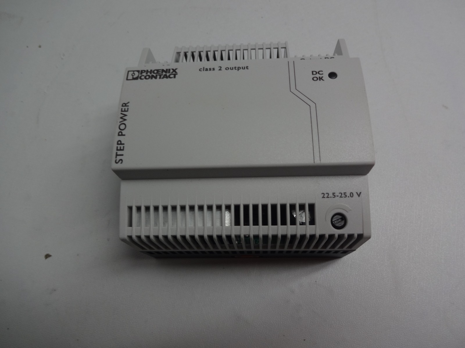 Phoenix Contact Step-ps/277ac/24dc/3.5 Power Supply 2904945
