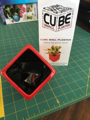 Cube Wall Planter Red New In Box Arcadia Garden Products