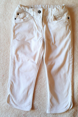 Mädchen Hose Jeans weiß 7/8 lang Größe 146 Spitzeneinsätze TOP Zustand