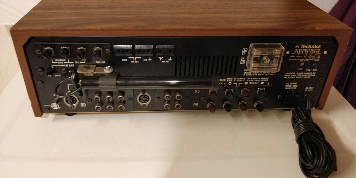 Technics SA-5200A FM / AM-stereo receiver (1973-74) | eBay