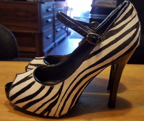 Steve Madden laveda heels zebra design 