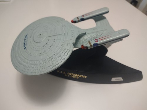 Star Trek Enterprise-D working Lights and Sounds im Maßstab 1:3364 (Willitts #48053)