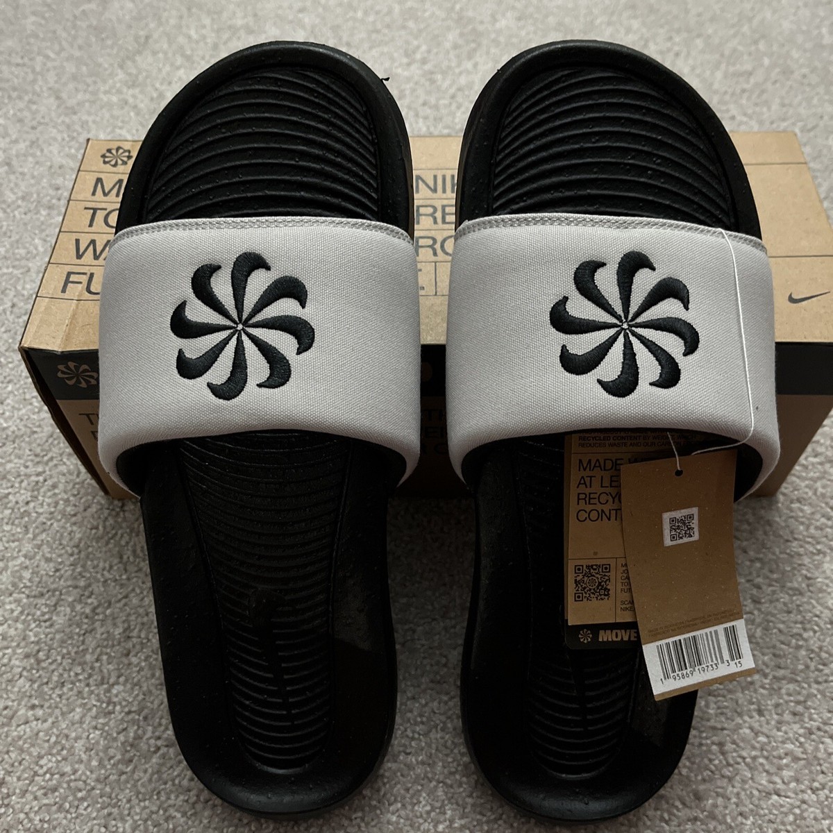 Nike Victori One Next Nature Mens Size 9 Slides Sandals Black Gray