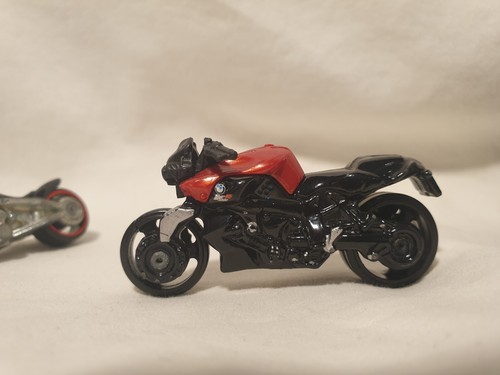 Hot Wheels Honda Monkey Z50 Motorcycle Collectible Blastous Moto Motorbikes x 3 - Picture 3 of 8