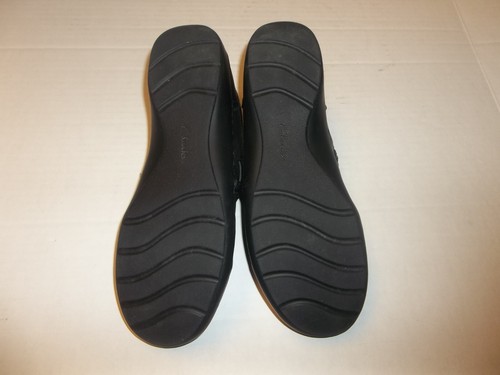 Mocasines sin cordones de cuero negro colección Clarks talla 9,5 M para mujer - Imagen 6 de 6
