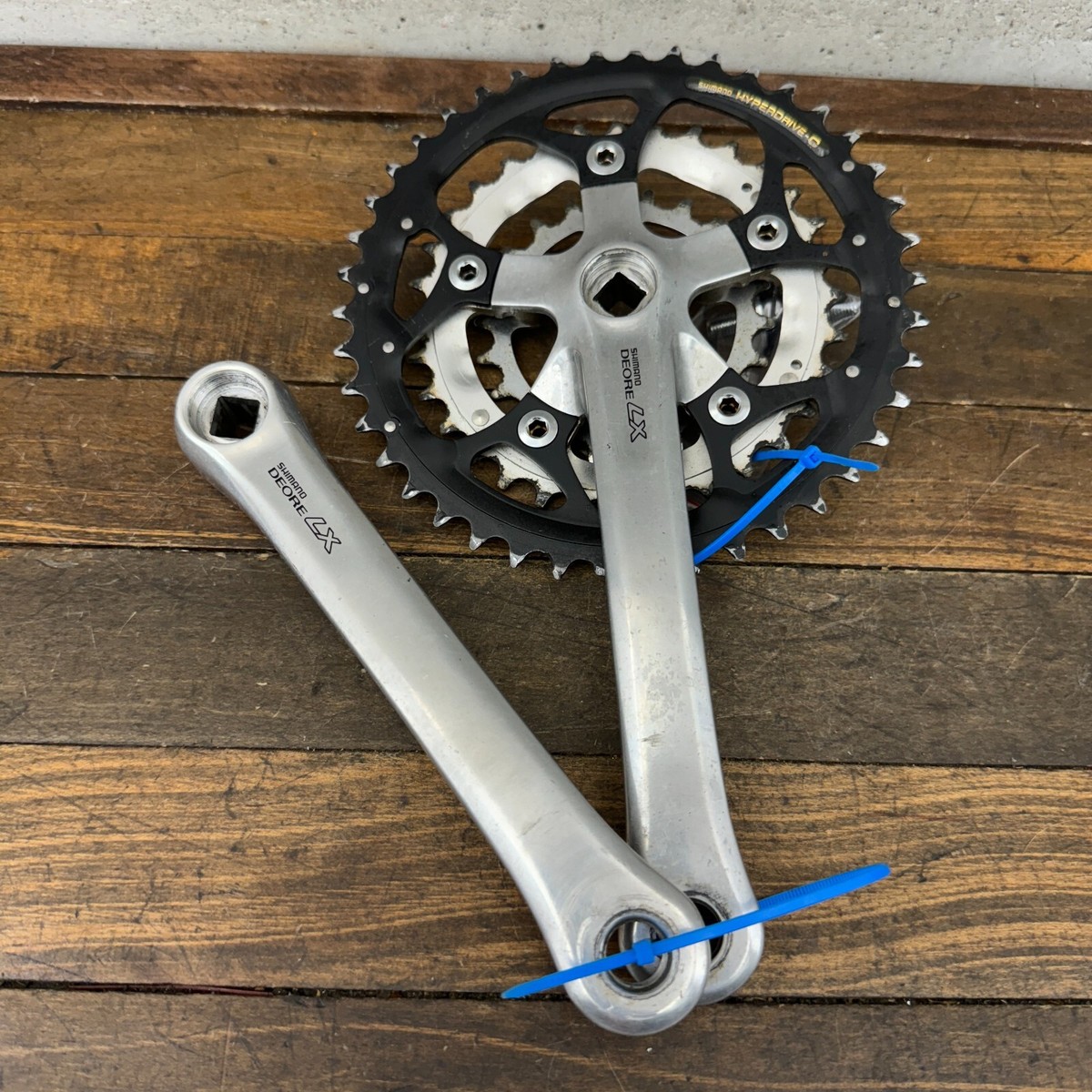 Vintage Shimano Deore LX FC-M563 Crank Set 175 mm 94 58 BCD Vintage Shimano Deore LX FC-M563 Crank Set 175 mm 94 58 BCD