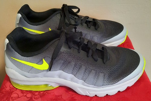 NIKE Air Max Invigor Shoes Size 7Y~Black, Grey, Neon Lime~Excellent Condition - Picture 2 of 11