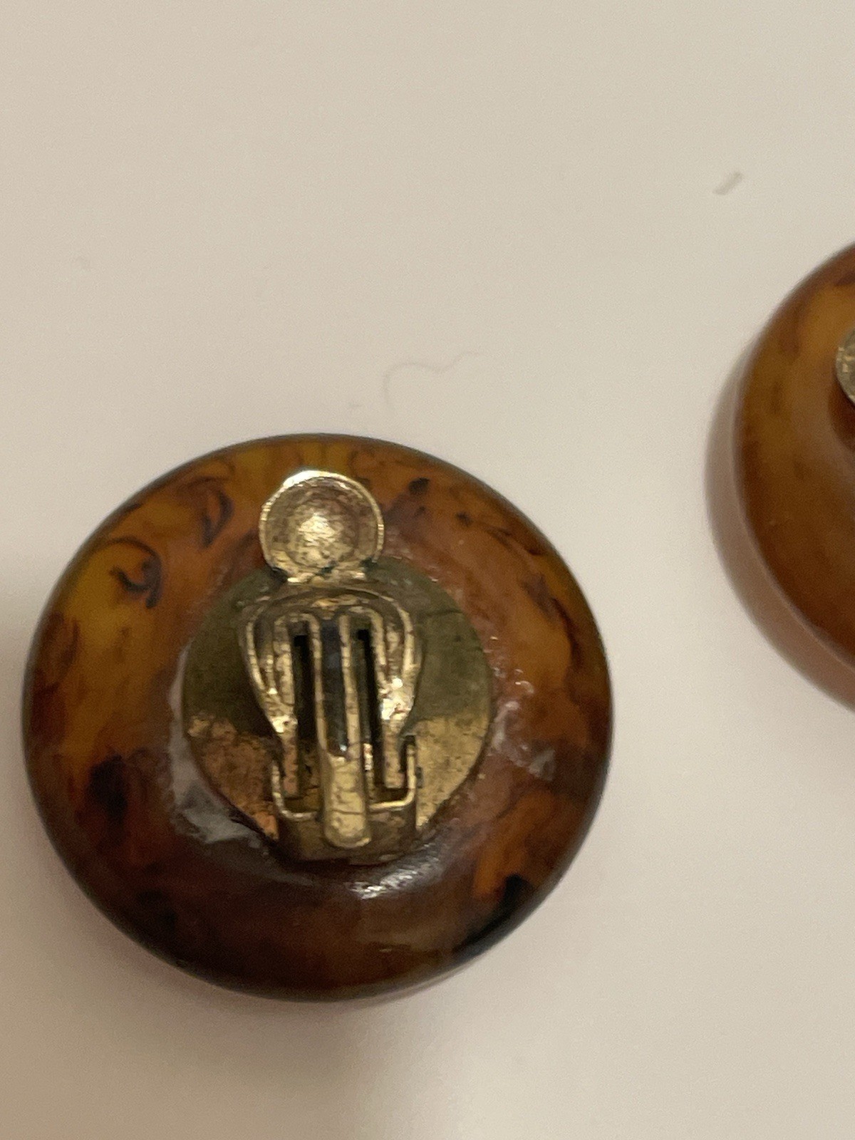 vintage tortoiseshell effect large plastic dome c… - image 13