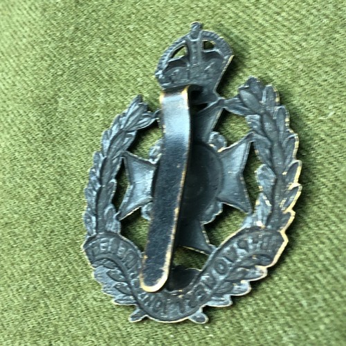 Original WW1 British Army Cap Badge - Leeds Rifles - Picture 5 of 6