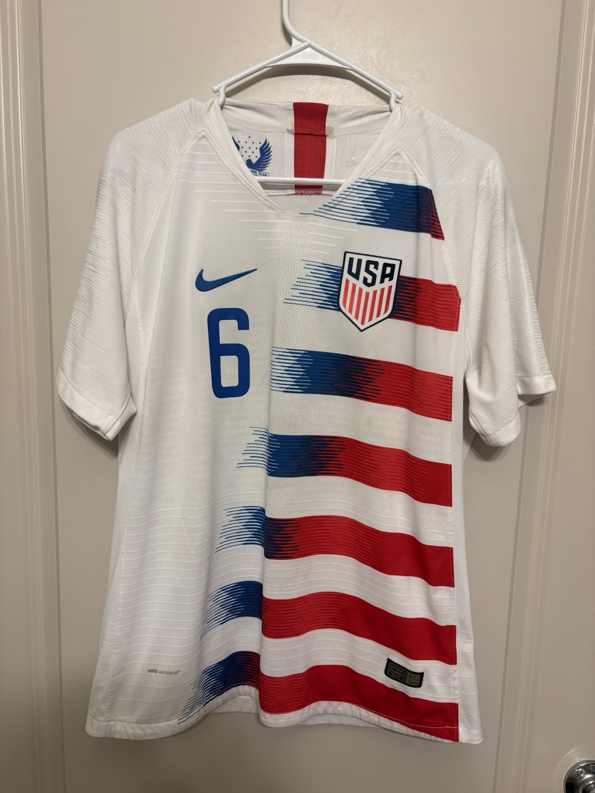 Nike USA US Soccer 2018 Home Player Issue Vaporknit Jersey Brooks #6 USMNT