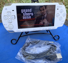 Sony PSP 2003 White Handheld Console Bundle Game, USB Charger, 2GB Card - Tested