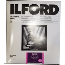 Ilford 8 x 10 Multigrade RC Deluxe B W Paper, 25 Sheets Glossy, Envelope Package