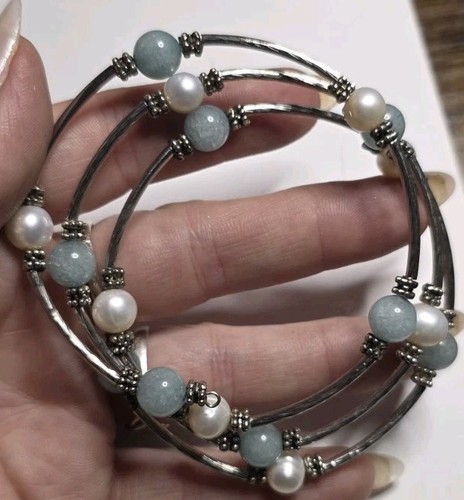 Silvertone Blue Amazonite? And Freshwater Pearl Memory Coil Bracelet - Picture 4 of 6