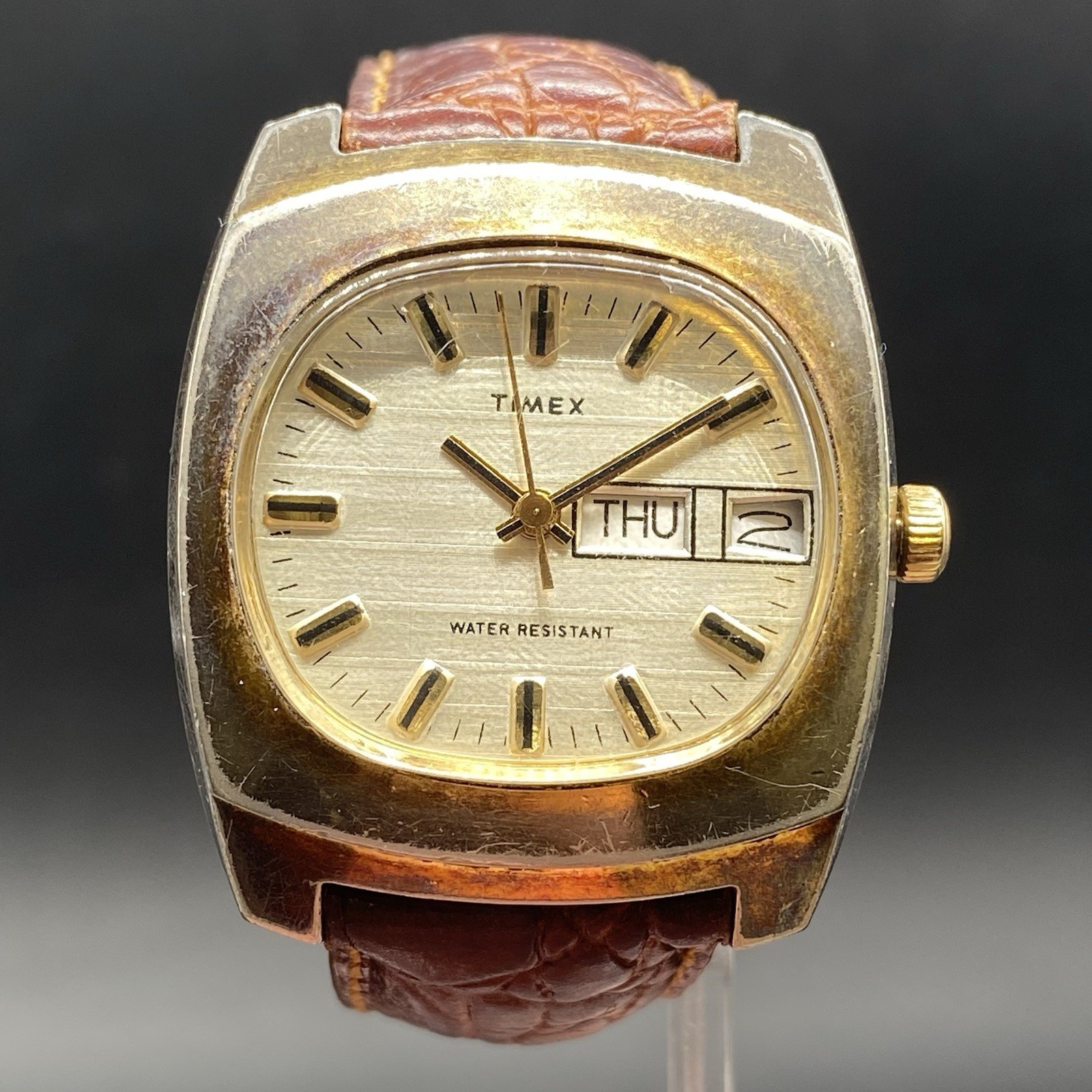 Vintage Timex Day Date Mechanical Watch Water Resistant