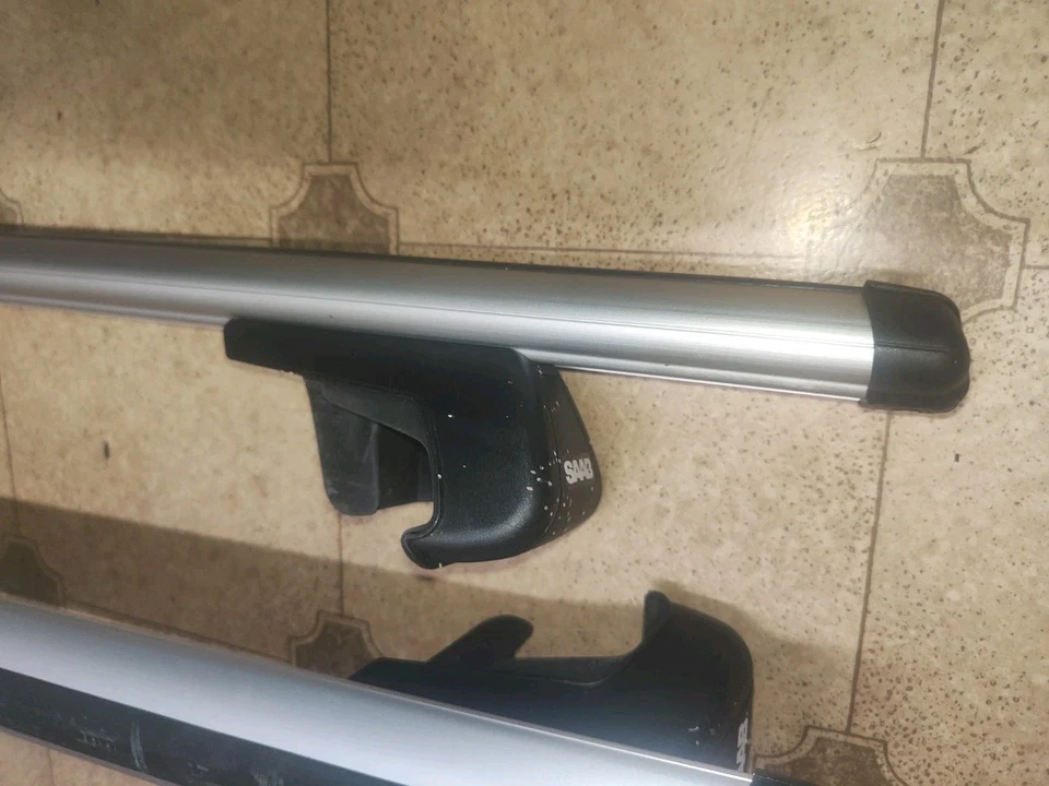 Kit de barras transversales de techo Thule Aero genuinas 120 cm pero específicas SAAB 9-3 Mk2 06 Foto 3 de 4