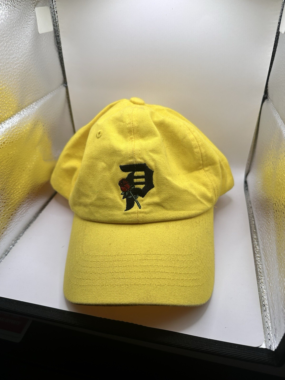 Primitive Hat Yellow Rose - image 1