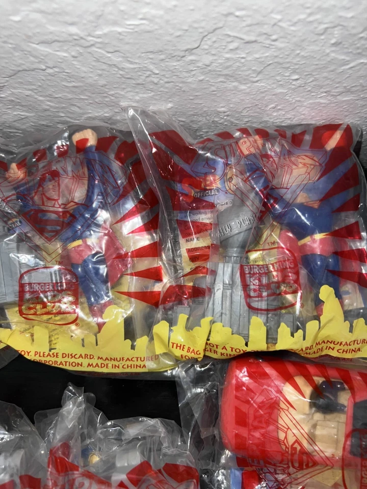Lote de 12 juguetes Superman Burger King nuevos precintados Foto 3 de 4