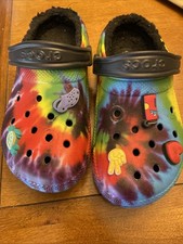 Crocs Classic Baya Lined Men  s 5 / Women  s 7 Tie Dye Graphic Clog