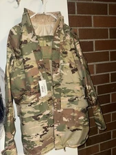 NWT NEW United Scorpion Parka Jacket Medium Long Barricade APECS Camo USA
