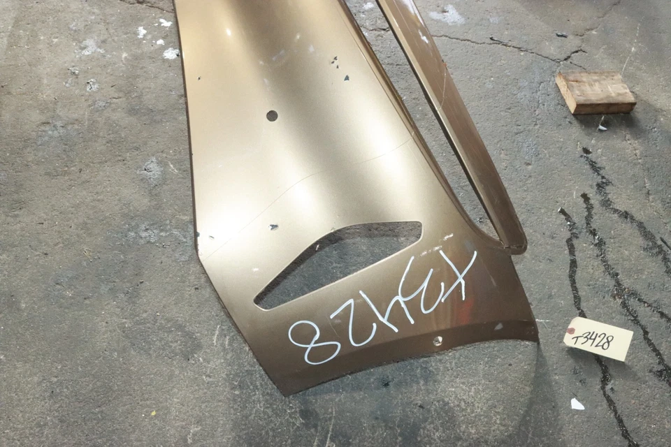 22-24 LUCID AIR FRONT BUMPER COVER w/ PARK ASSIST T3428 - Image 3 of 4
