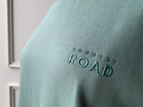 | COUNTRY ROAD | casual logo sweat soft sage | SIZE: XS,8 | $119 new - Picture 8 of 11