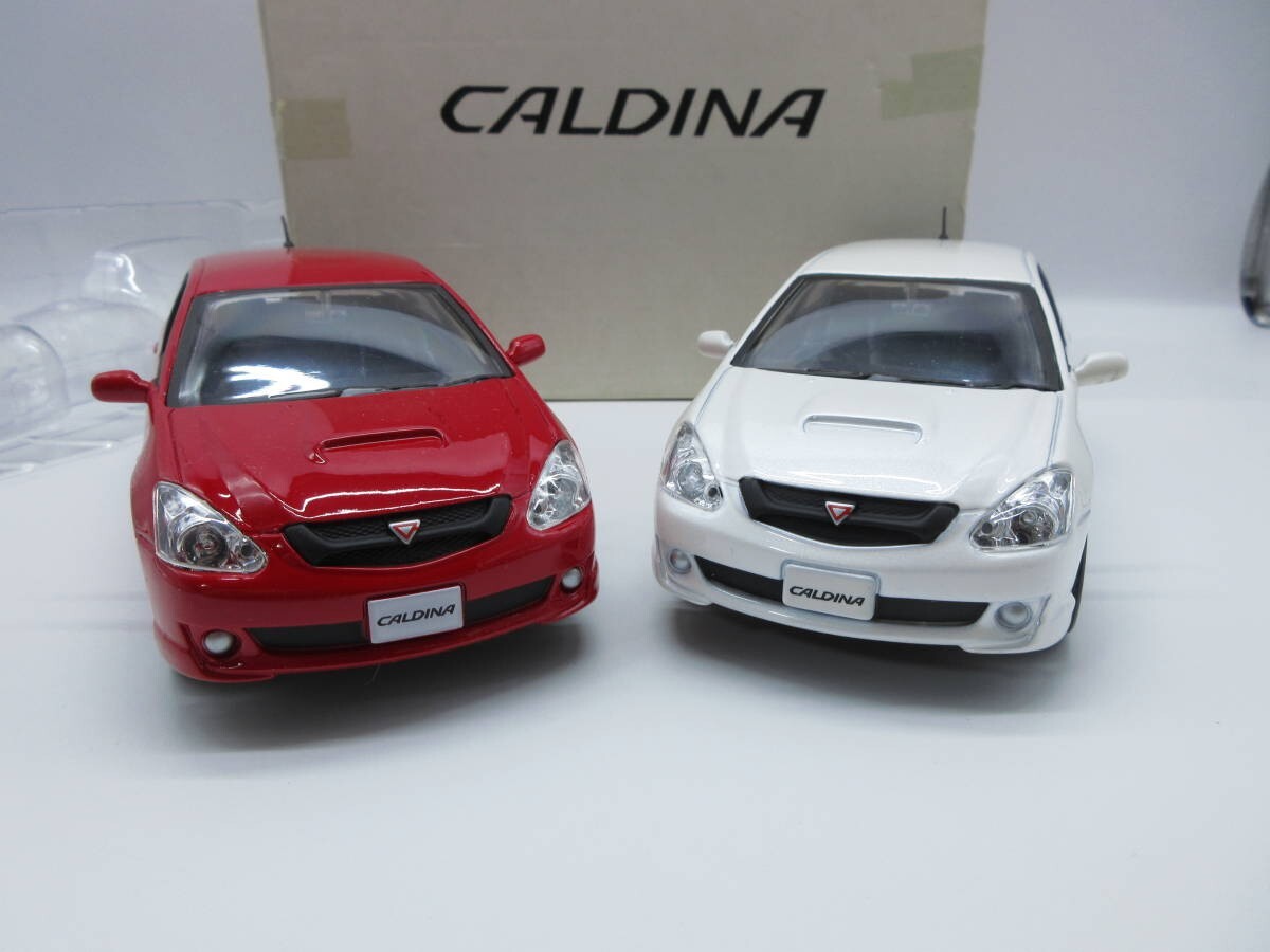 ミニカー CALDINA 1/24 1:24 Toyota CALDINA color sample minicar white pearl red set