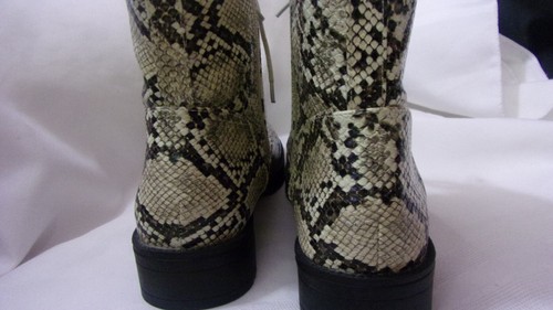 Coconuts By Matisse Finch Snakeskin Embossed Lace-Up Side ZIP Boots Size 8M - Picture 5 of 11