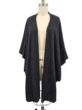 Neiman Marcus Cashmere Shawl Womens One Size Charcoal Grey Cape