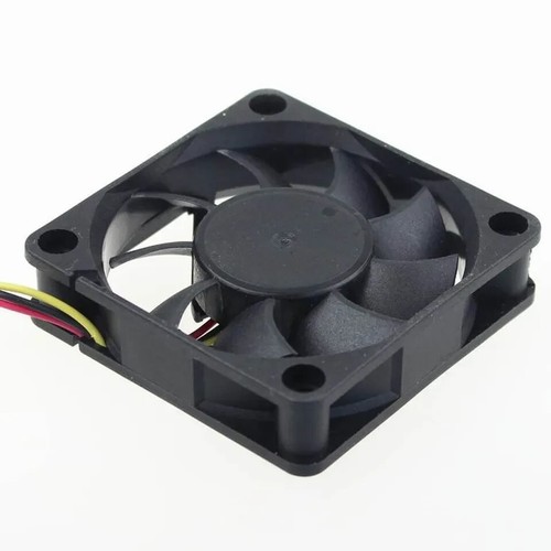 12 V 3Pin 40mm Mini 4 cm DC Bürstenlosen Computer Kühler Lüfter PC 40X40X10MM - Afbeelding 2 van 3