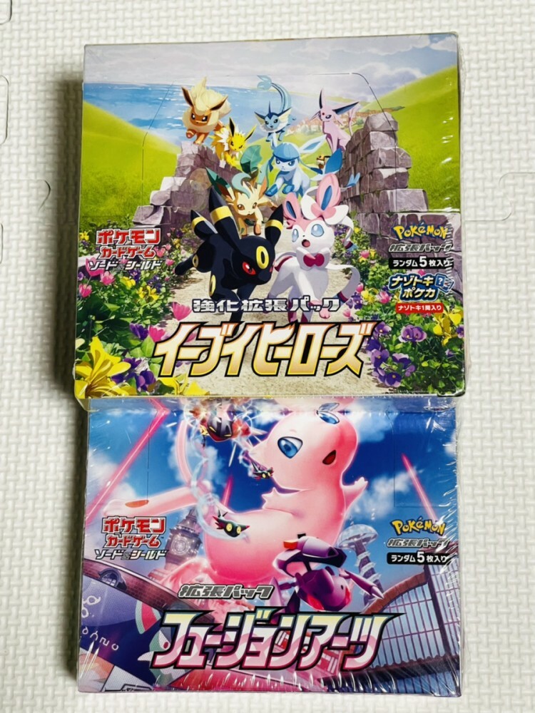 pokemon card game sword & shield expansion pack eevee heroes Pokémon TCG s6a Sword & Shield: Eevee Heroes Booster Box {Korean} – Bison's  Games LLC main image 1