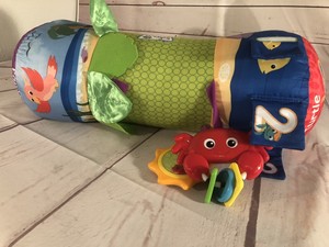 baby einstein tummy time roller